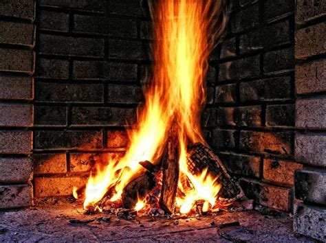 Bonfire - Fireplaces & Stoves
